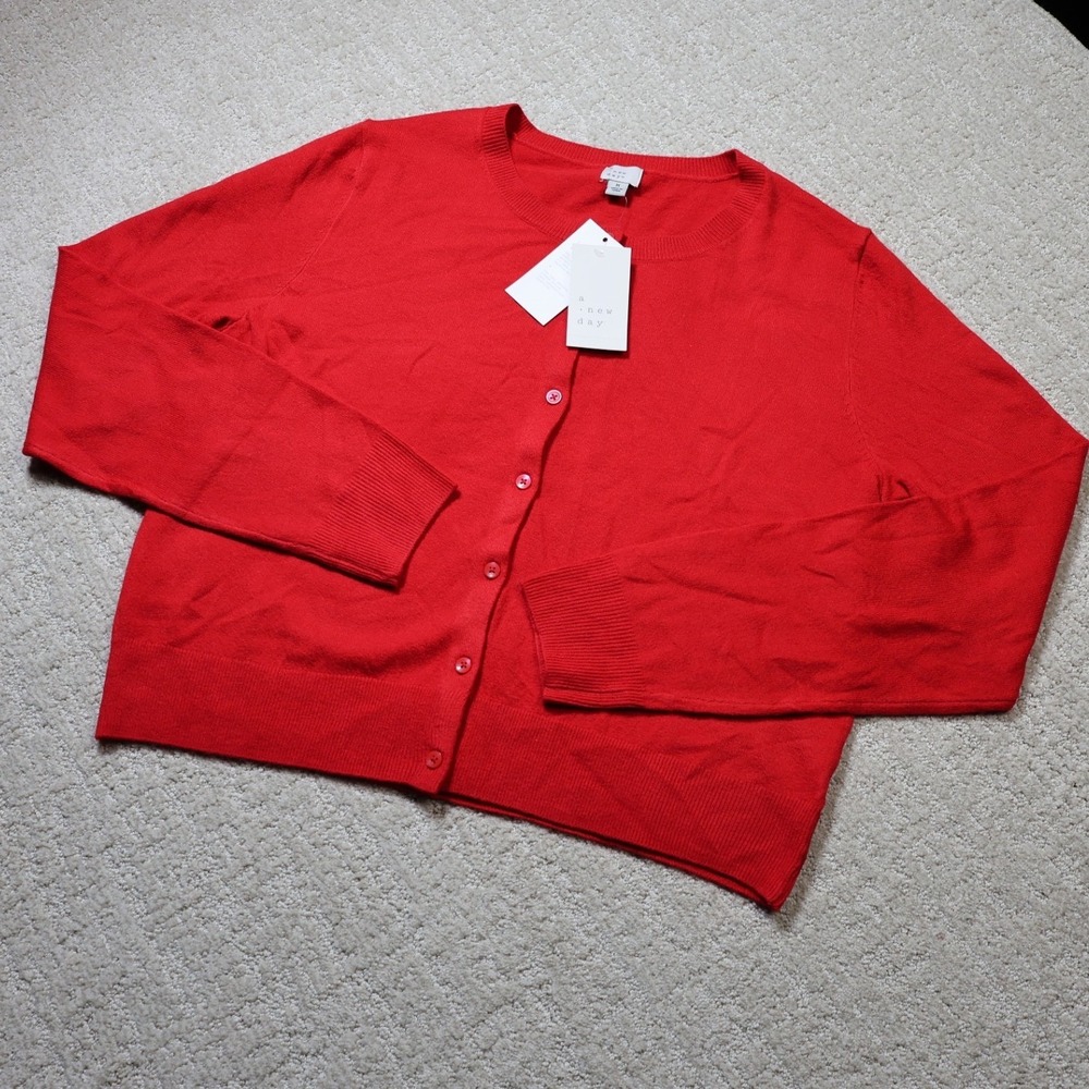 A New Day Womens Red Crewneck Button Front Cardigan Sweater Size M NWT